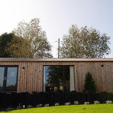 The Cabin - Luxury Country Living Cullybackey Exterior photo